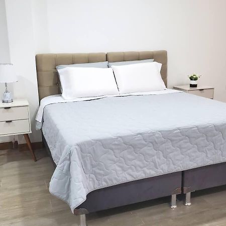 Genova Suites Spacious And Great Location Santa Cruz de La Sierra Bagian luar foto